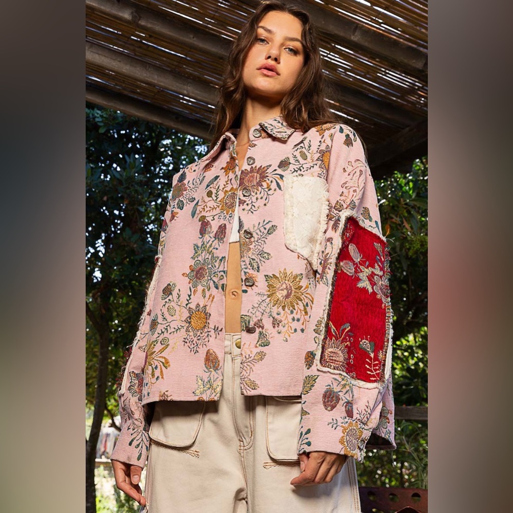 POL Gemma Tapestry Floral Lace Jaquard Shacket jacket Pink Multi Medium💖💖